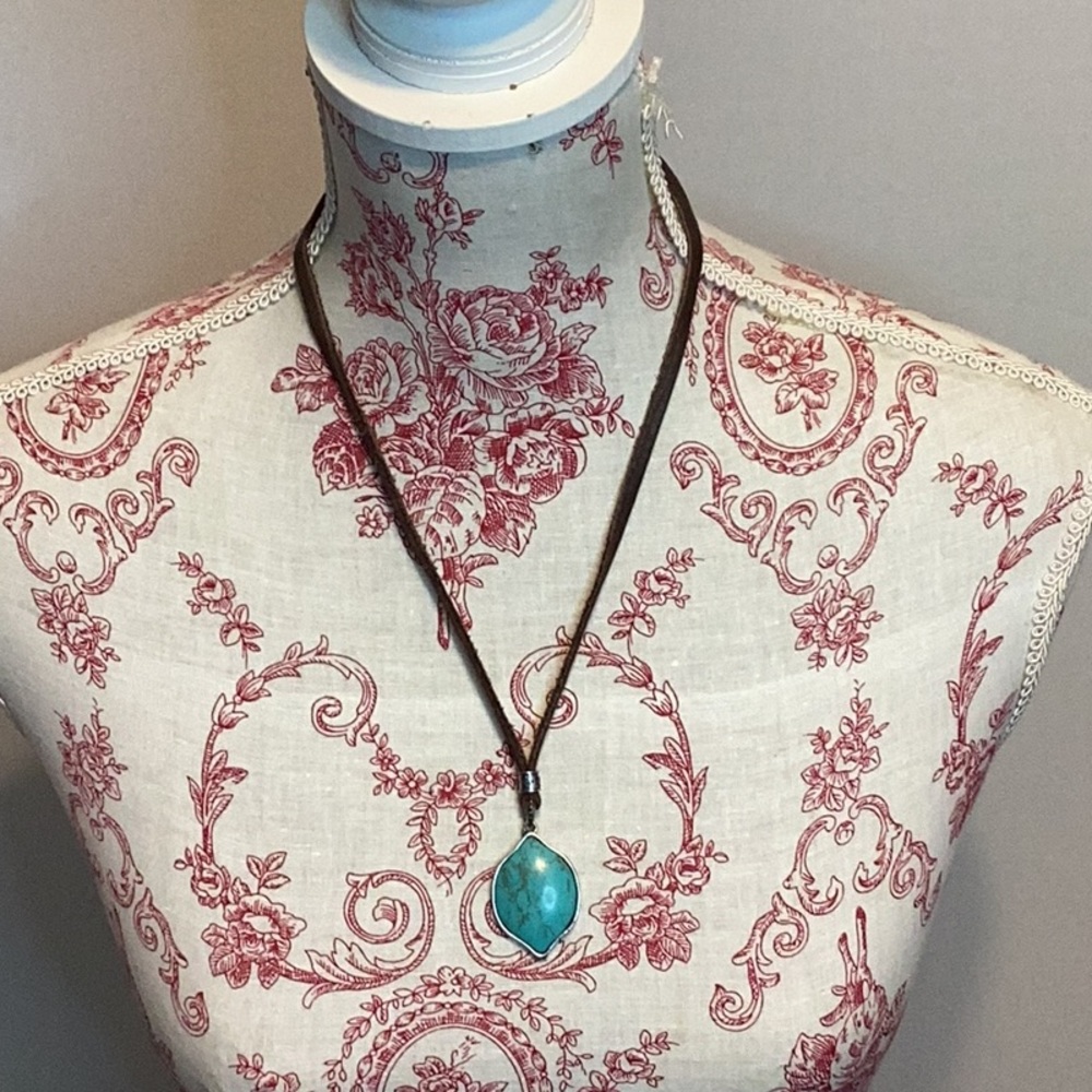 🍀Vintage Lucky Brand adjustable necklace